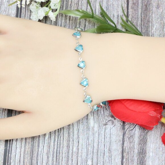 "Trendy Handmade Bracelet – A Stylish Gift for Women & Girls, MAR091905 - Picture 5 of 10